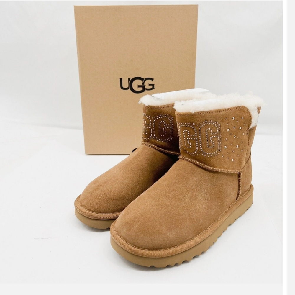 UGG Classic Gem Mini Bootie - Picture 1 of 4